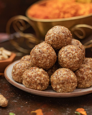 CRUNCHY LADDU