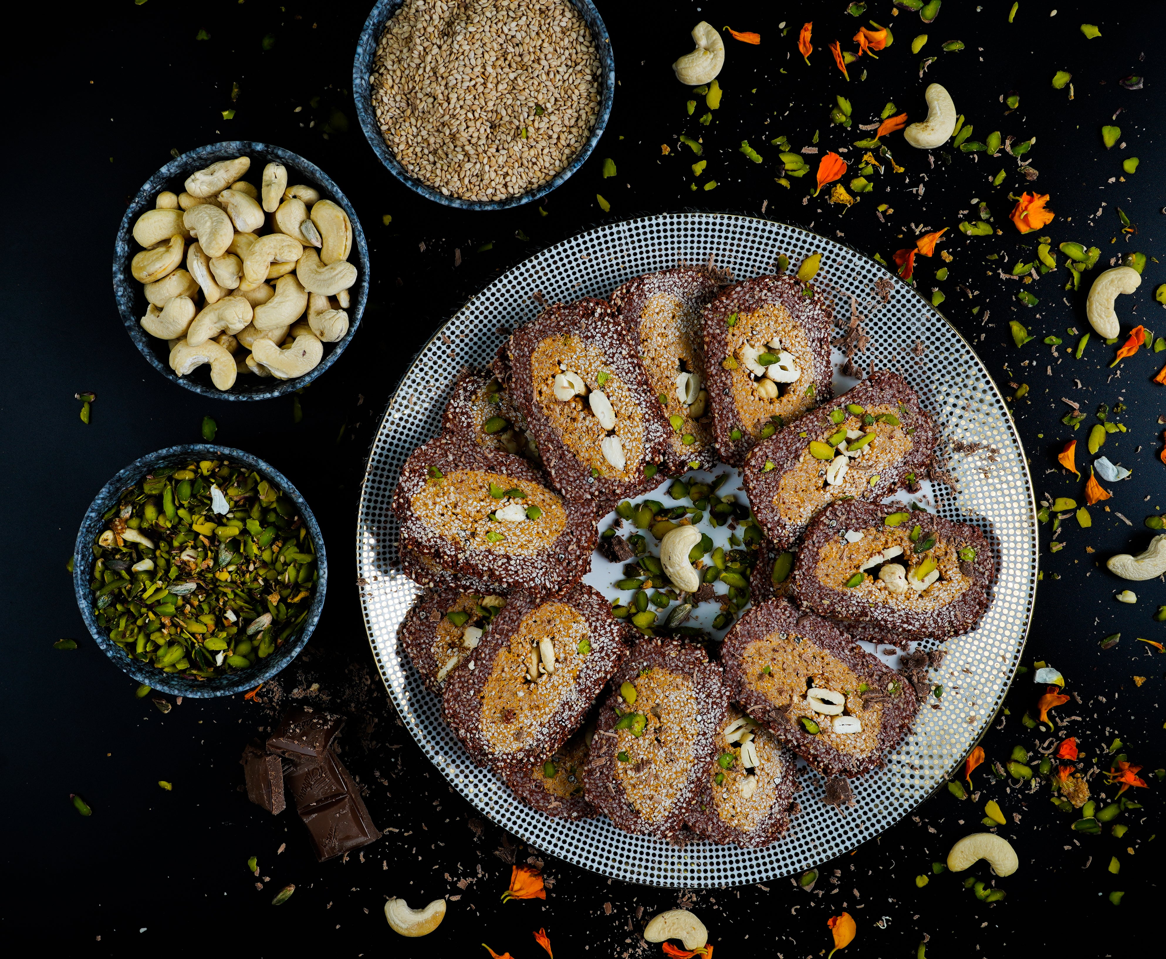 CHOCOLATE DRYFRUIT GAJAK