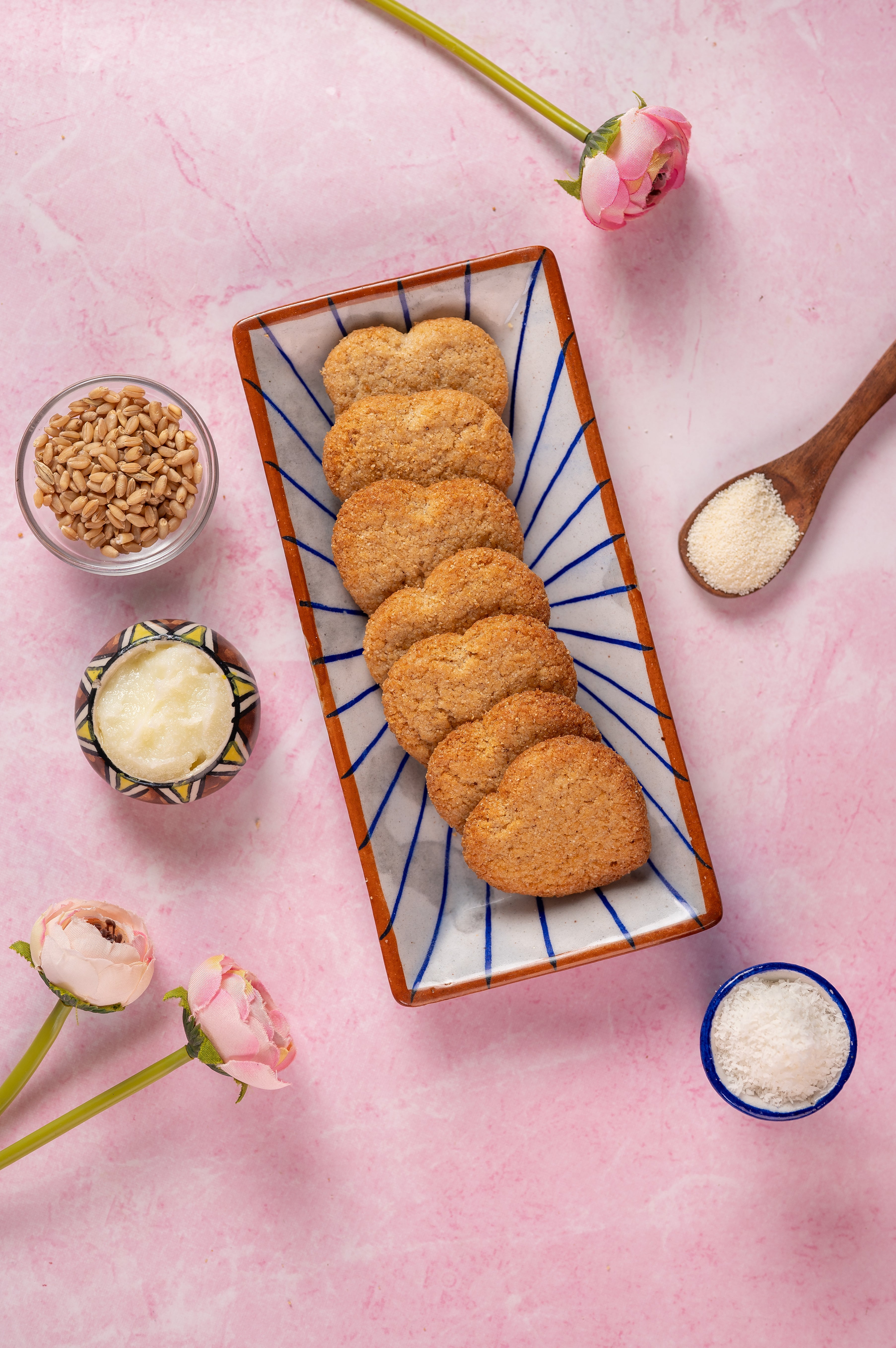 AATA SUJI COCONUT BISCUIT