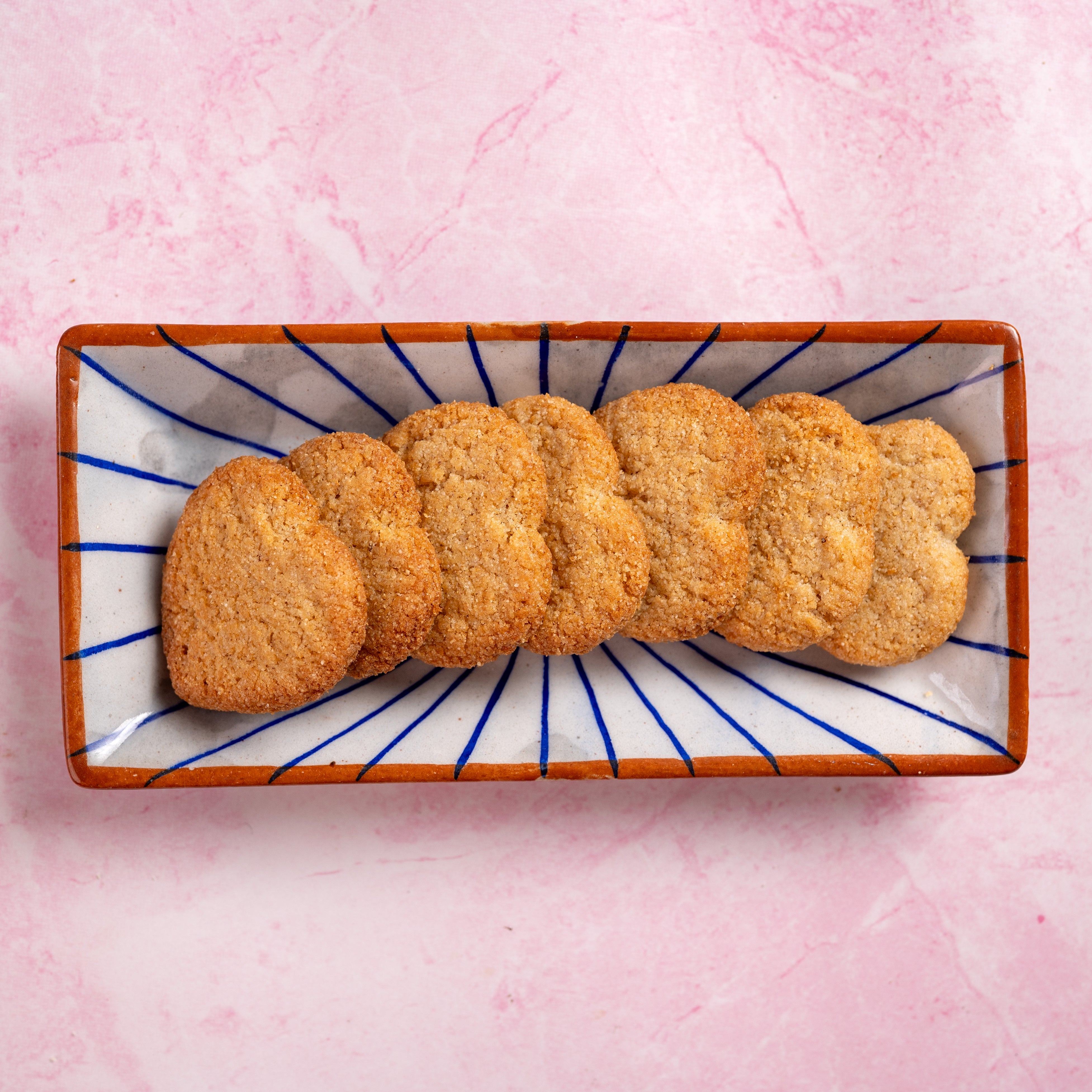 AATA SUJI COCONUT BISCUIT