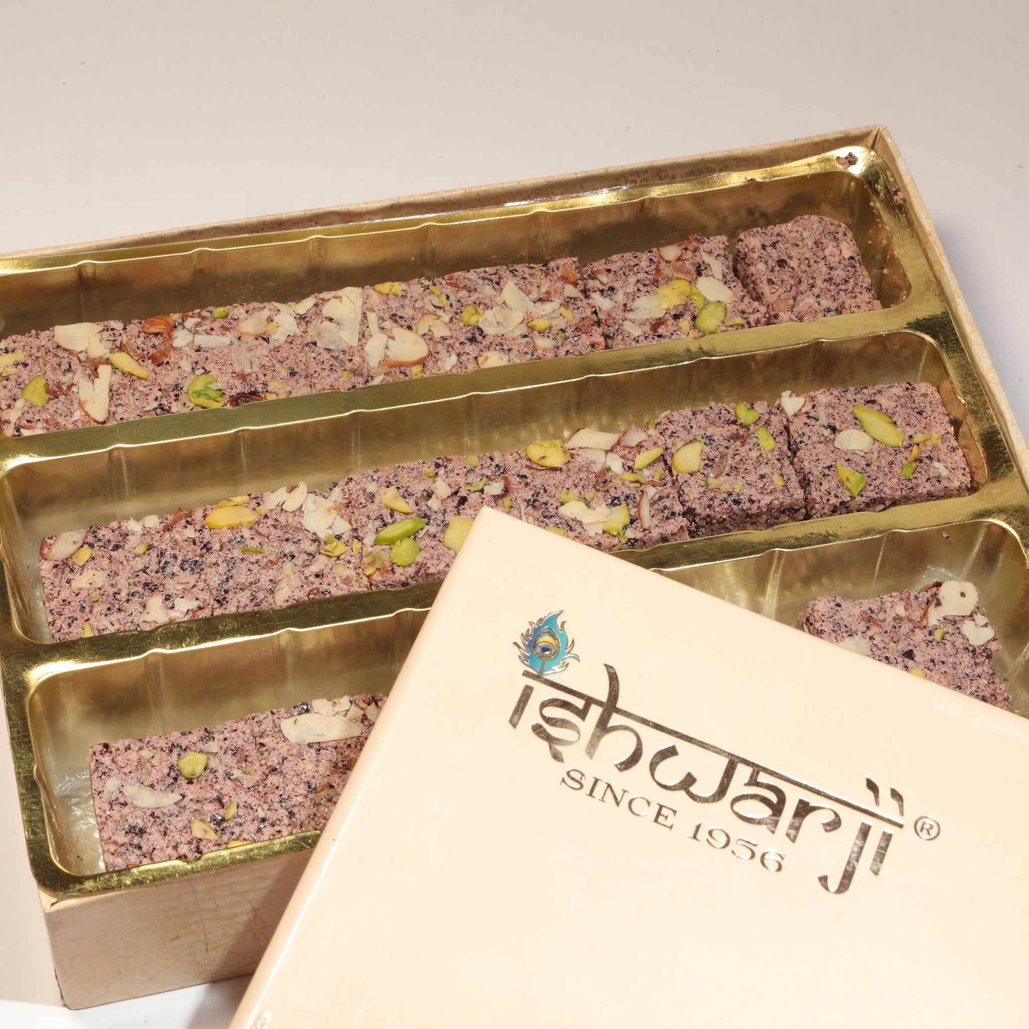 CHOCOLATE CRUNCHY GAJAK
